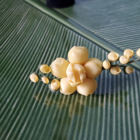 Yellow Vintage Flower Earrings - Picture 5 of 6